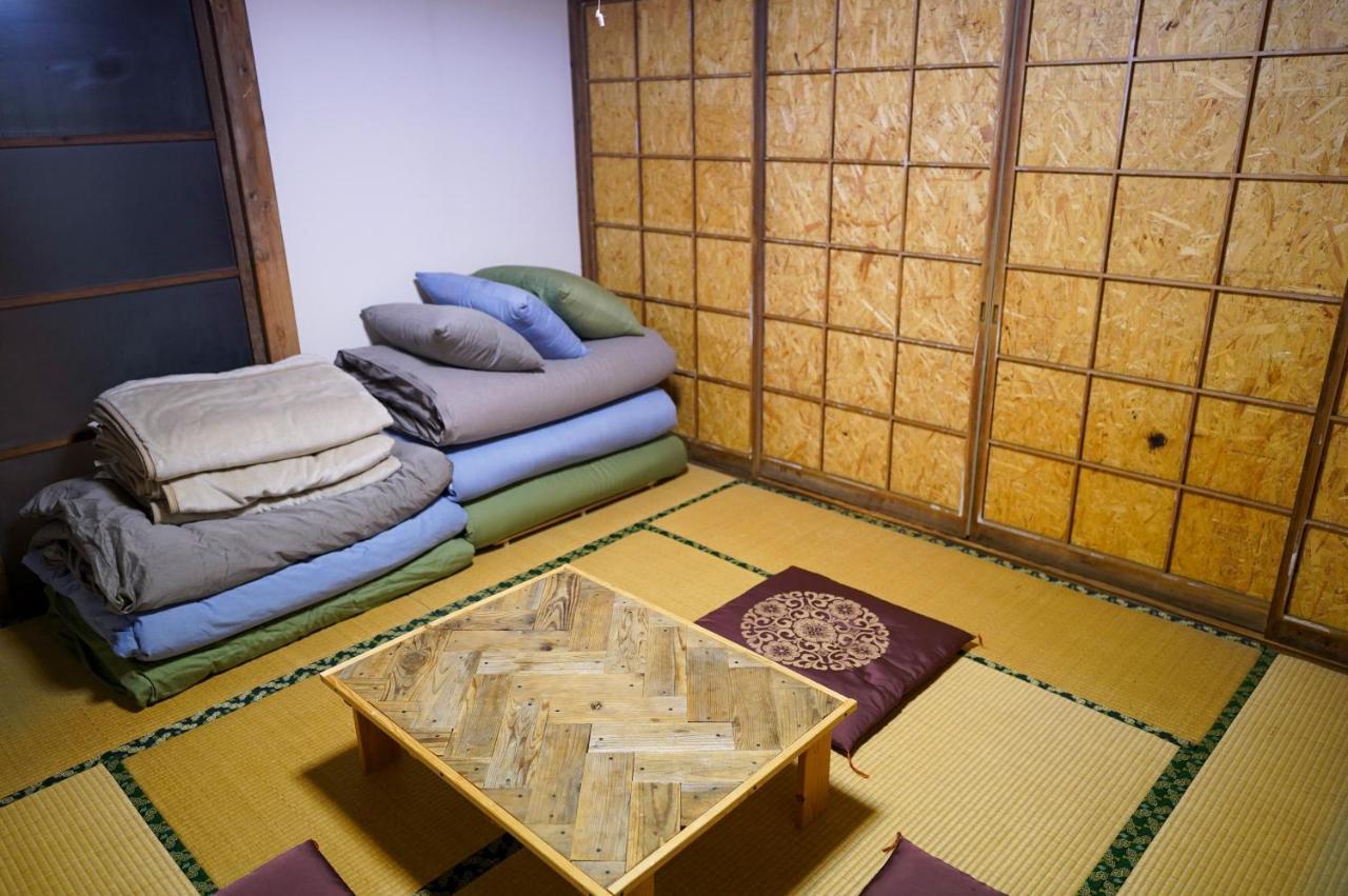 Kakurega Guest House Aizuwakamatsu Eksteriør billede