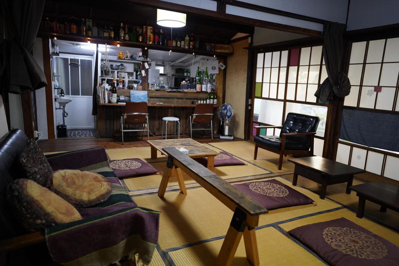 Kakurega Guest House Aizuwakamatsu Eksteriør billede
