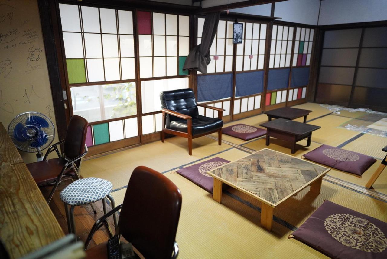 Kakurega Guest House Aizuwakamatsu Eksteriør billede